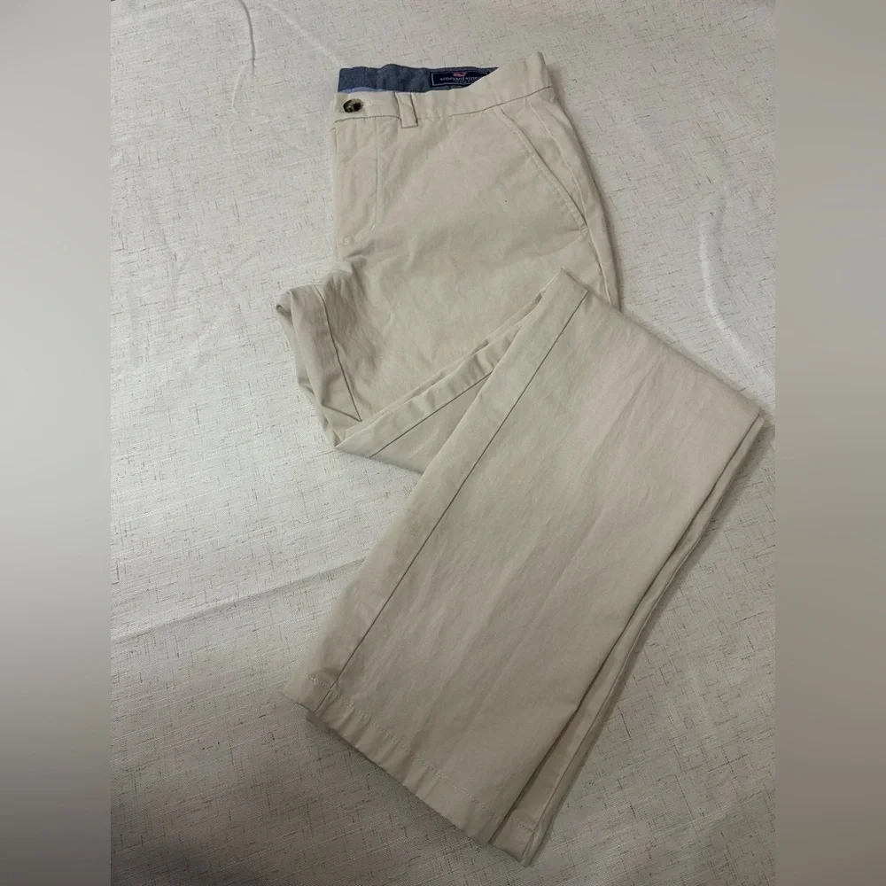 Vineyard Vines Tan Chinos with Blue Details